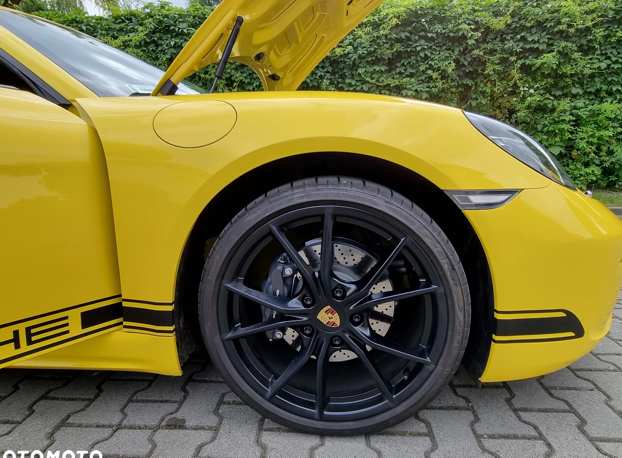 Porsche 718 Cayman cena 357500 przebieg: 2306, rok produkcji 2022 z Dukla małe 277